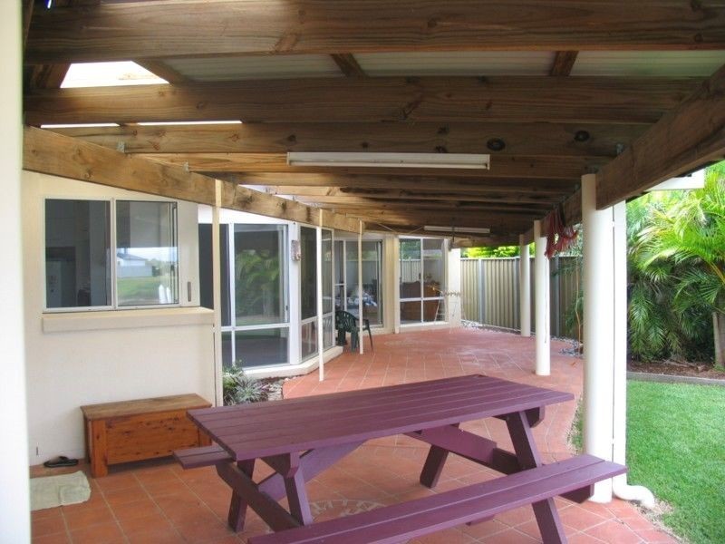 55 Witonga Drive, Yamba NSW 2464