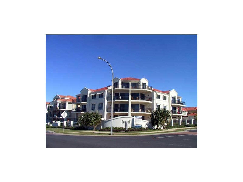 Sands Unit 24 – Pacific Parade, Yamba NSW 2464
