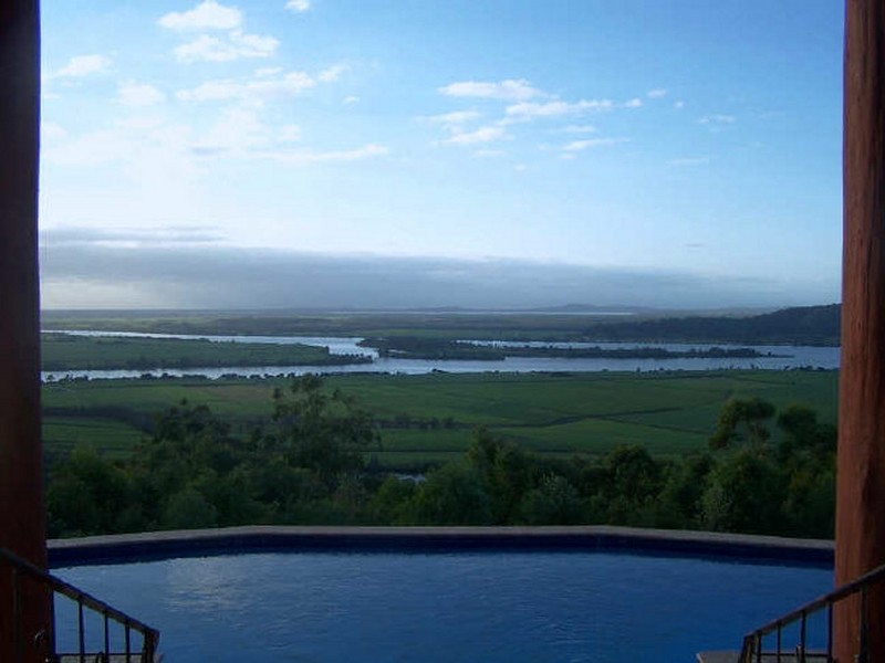 51 Park Drive, Yamba NSW 2464