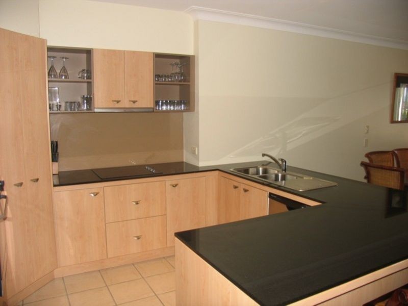 Unit 25 Pacific Parade, Yamba NSW 2464