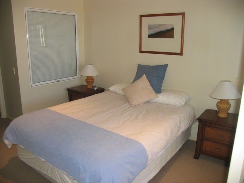 Unit 25 Pacific Parade, Yamba NSW 2464