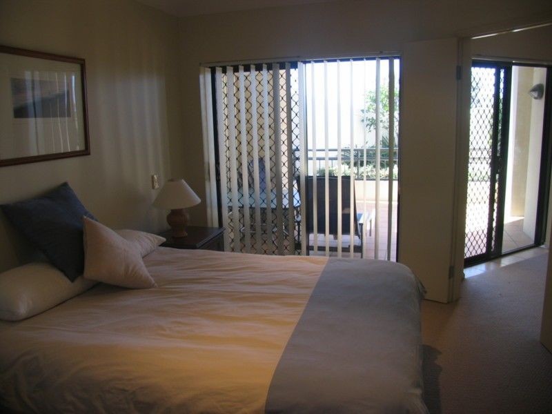 Unit 25 Pacific Parade, Yamba NSW 2464