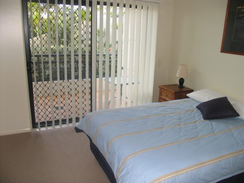 Unit 25 Pacific Parade, Yamba NSW 2464