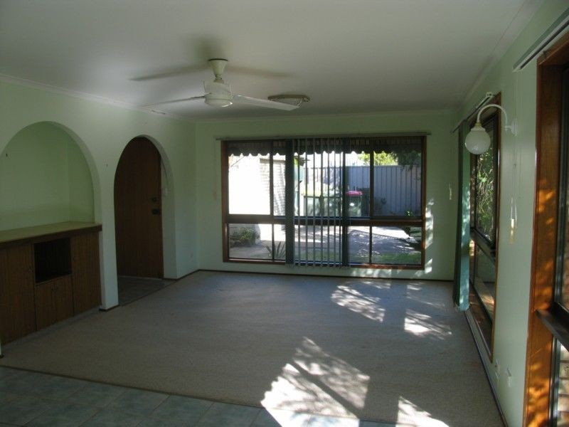 64 Coonawarra Court, Yamba NSW 2464