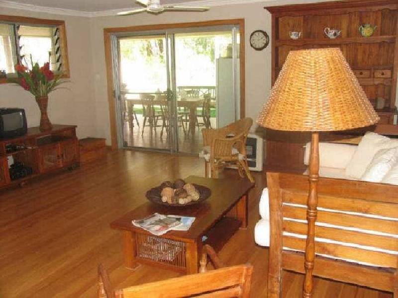 13 William Avenue, Yamba NSW 2464