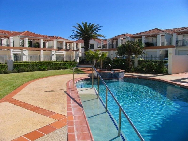 3-1/19-21 Pacific Parade, Yamba NSW 2464