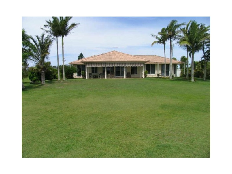 72 McConnell’s Lane, Yamba NSW 2464