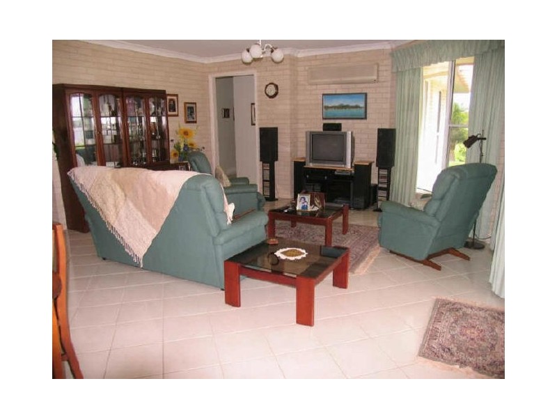72 McConnell’s Lane, Yamba NSW 2464