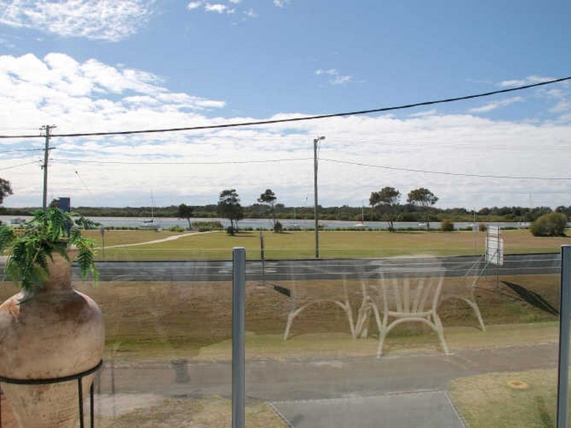 2/82 Wooli Street, Yamba NSW 2464