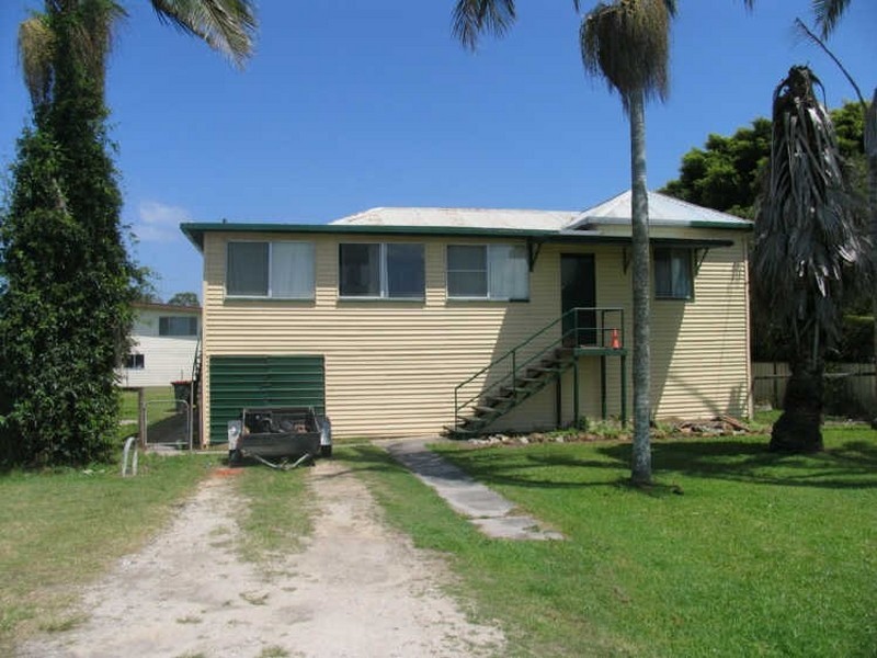 3 Palm Lane, Yamba NSW 2464