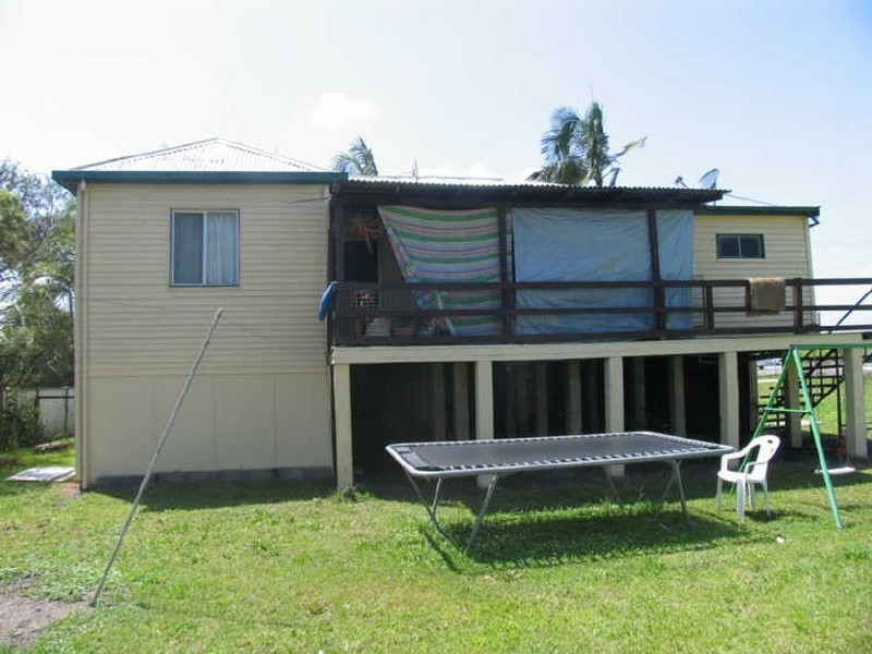 3 Palm Lane, Yamba NSW 2464