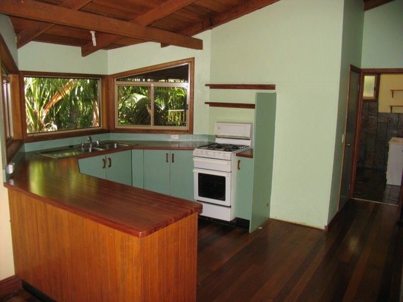 13 Pegus Drive, Wooloweyah NSW 2464