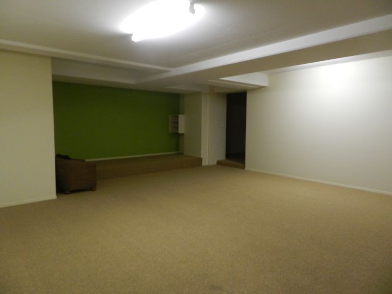 8 Pacific Parade, Yamba NSW 2464