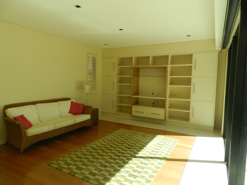 8 Pacific Parade, Yamba NSW 2464