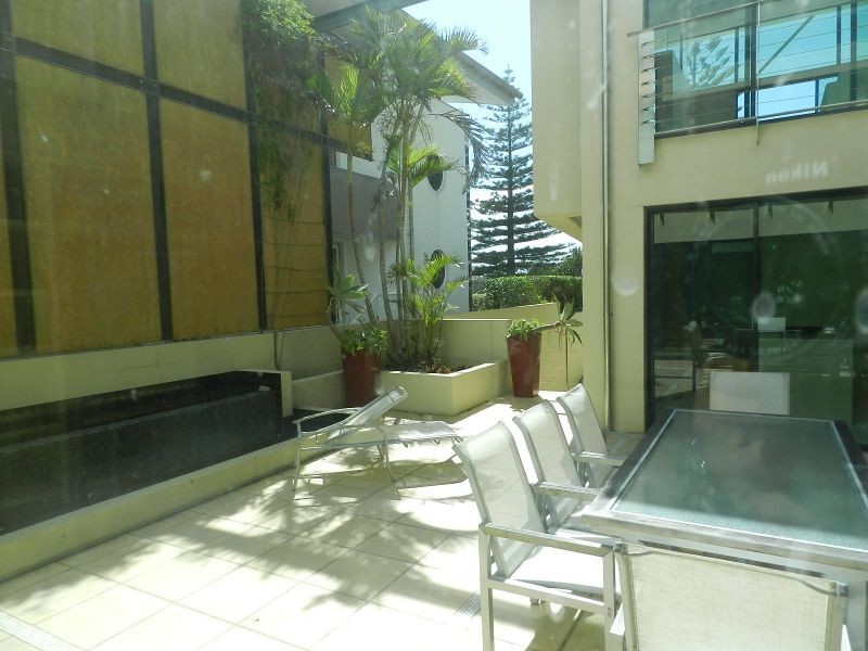 8 Pacific Parade, Yamba NSW 2464