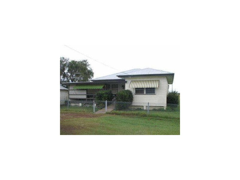 320 School Road, Yamba NSW 2464