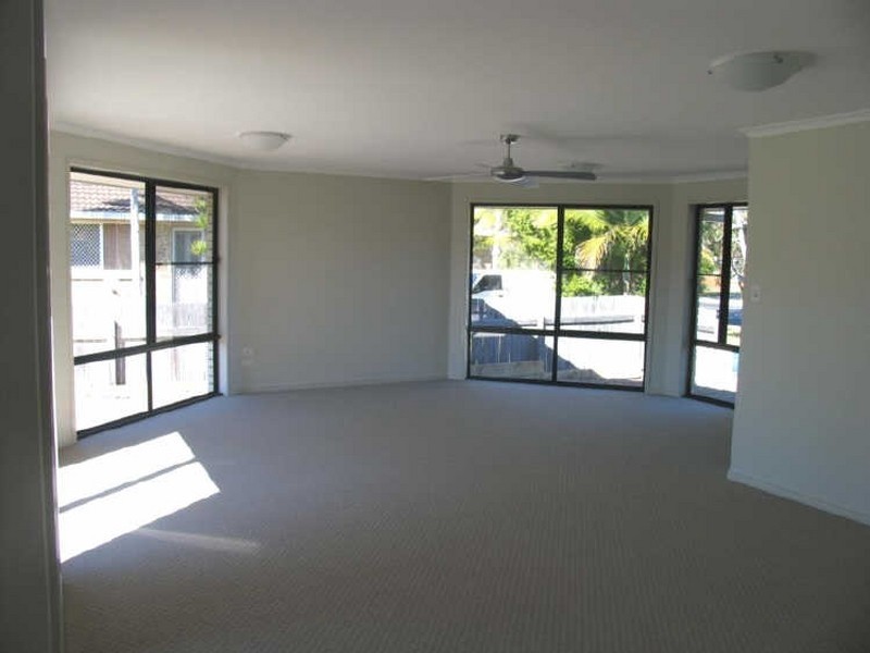 45 Gumnut Rd., Yamba NSW 2464