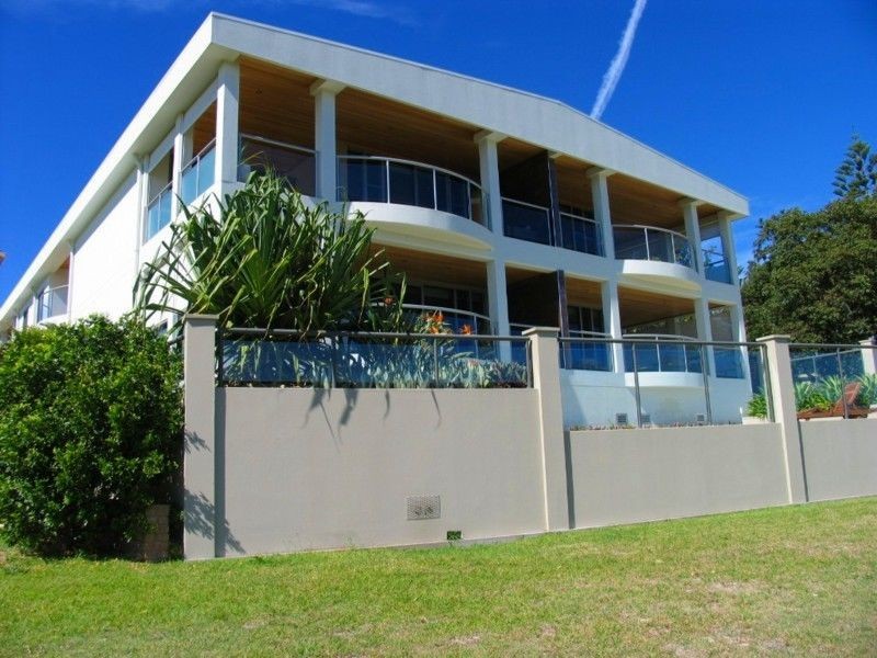 1/8 Bent Street, Yamba NSW 2464