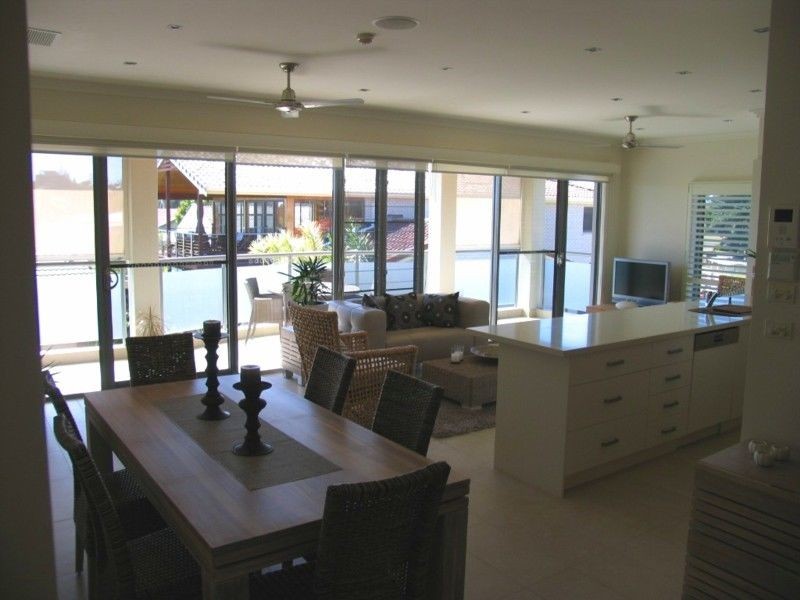 3/8 Bent Street, Yamba NSW 2464