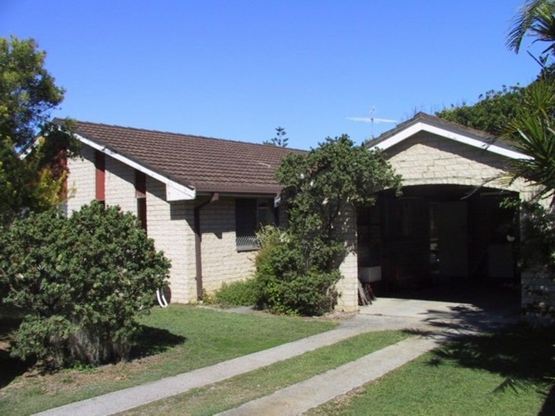 9 Harwood street, Yamba NSW 2464