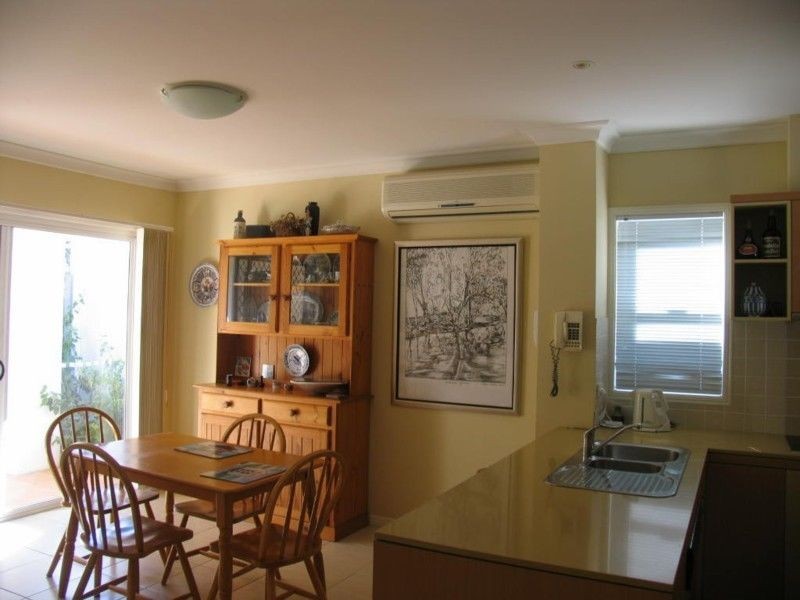 10 THE DRIVE, Yamba NSW 2464