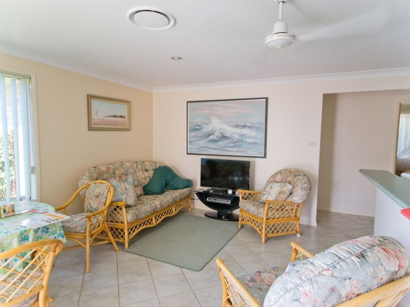 34 Melaleuca Drive, Yamba NSW 2464