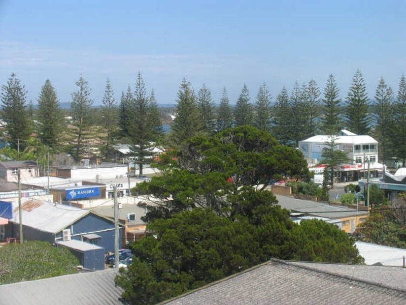 6/8-10 High ST, Yamba NSW 2464