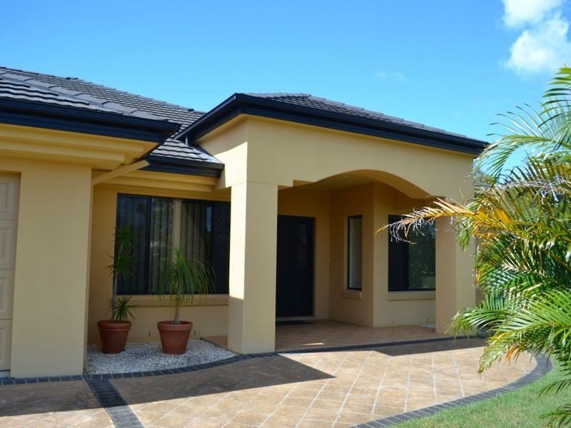 4 Acacia Circuit, Yamba NSW 2464