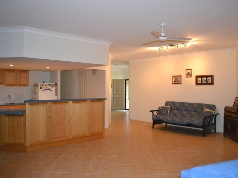 4 Acacia Circuit, Yamba NSW 2464