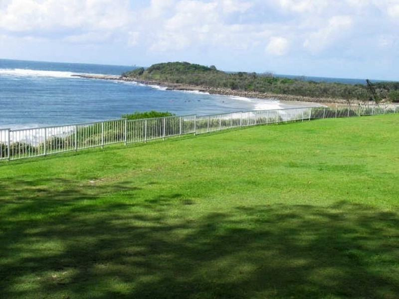 1/1 Queen Street, Yamba NSW 2464