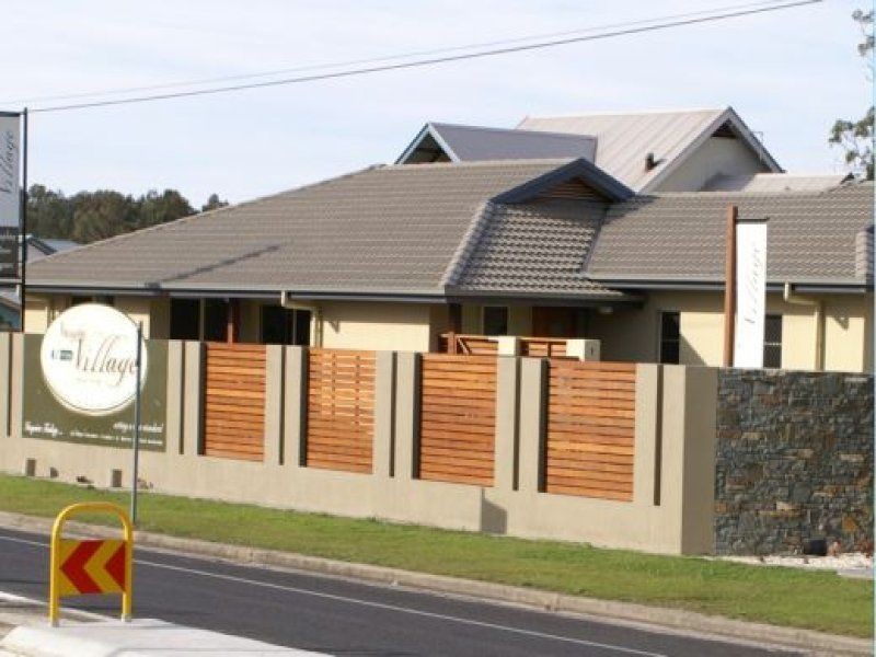 Somerset Place, Yamba NSW 2464
