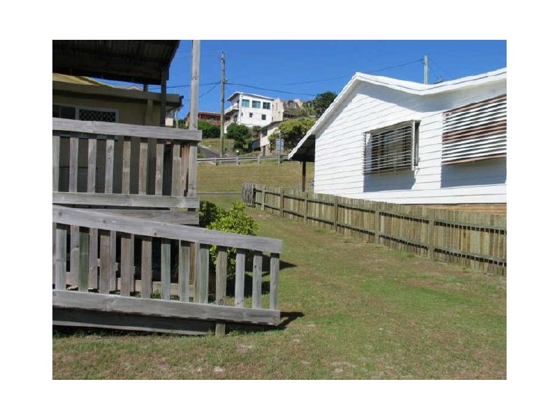 37 YAMBA STREET, Yamba NSW 2464