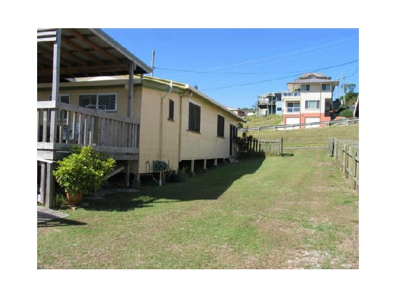 37 YAMBA STREET, Yamba NSW 2464