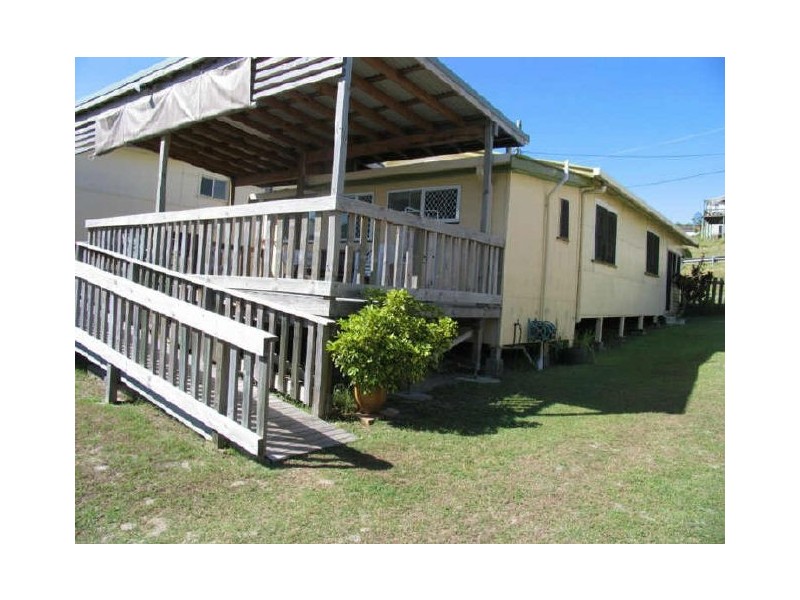 37 YAMBA STREET, Yamba NSW 2464