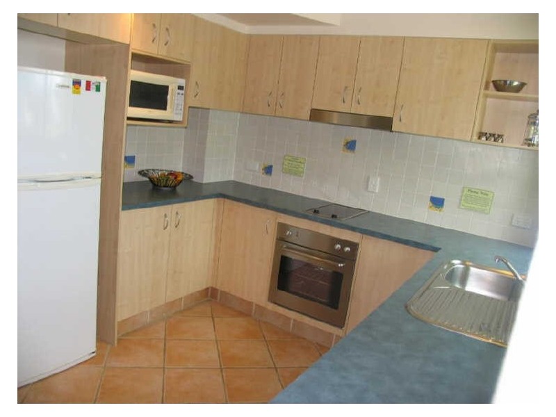 10/4 Queen Street, Yamba NSW 2464