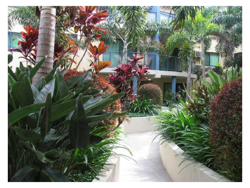 10/4 Queen Street, Yamba NSW 2464