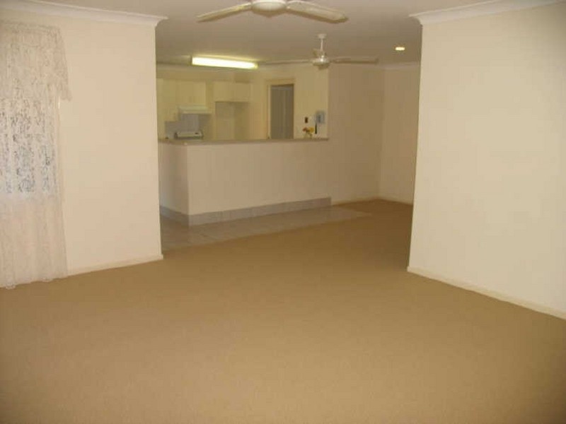 1/14 Kookaburra Court, Yamba NSW 2464