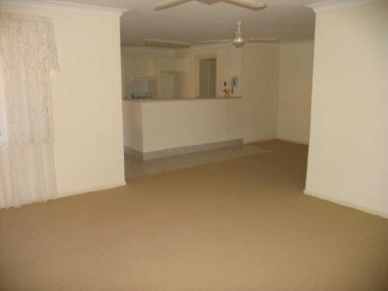 1/14 Kookaburra Court, Yamba NSW 2464