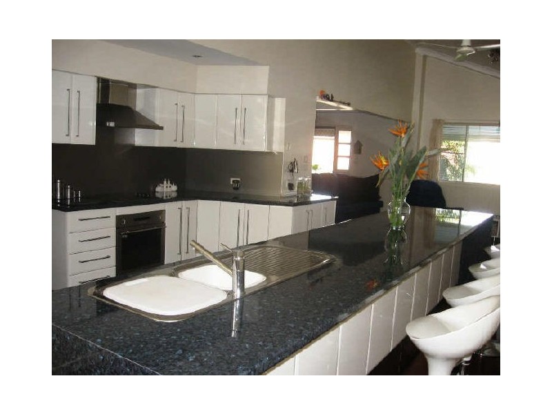 11 UKI STREET, Yamba NSW 2464