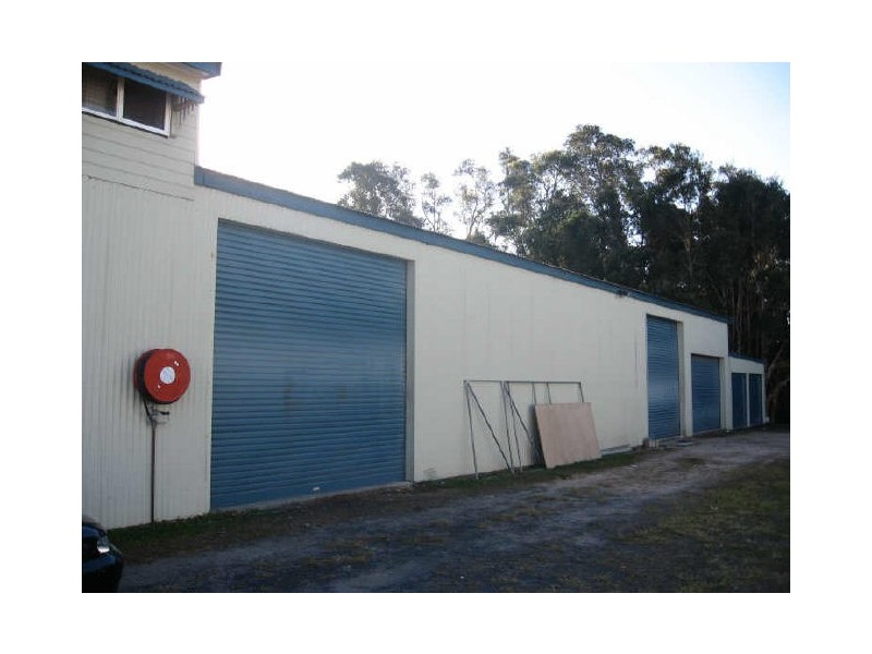 11 UKI STREET, Yamba NSW 2464