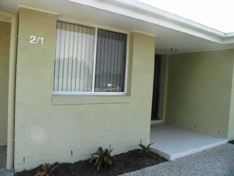 2/1 Flinders Place, Yamba NSW 2464