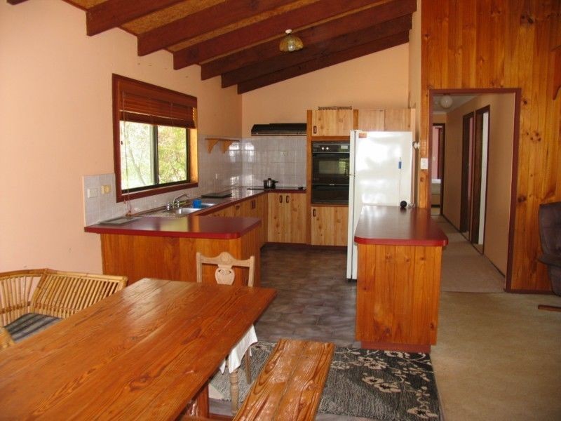 14 Campbell Street, Wooloweyah NSW 2464