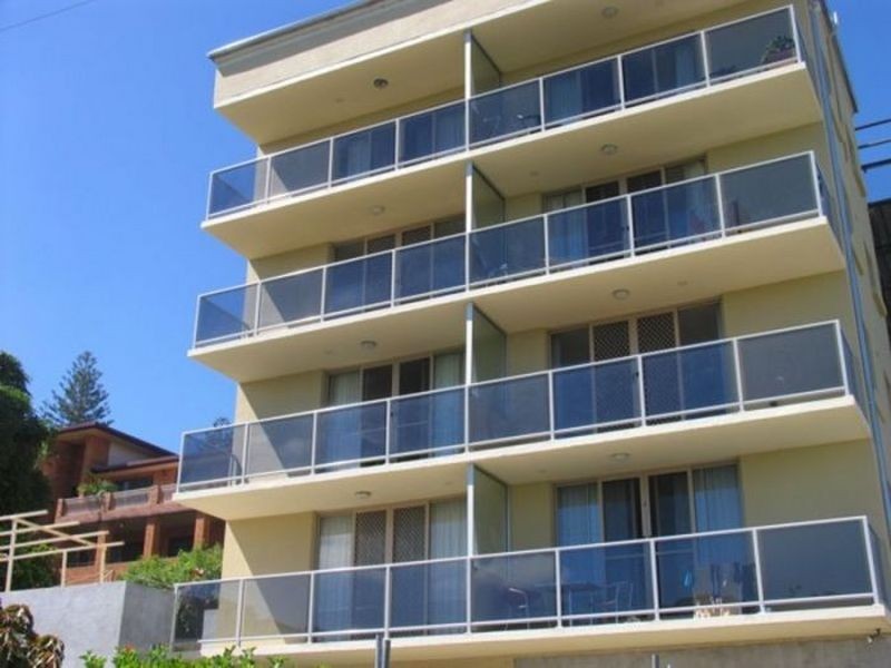 Yamba Towers 2/8-10 High Street, Yamba NSW 2464