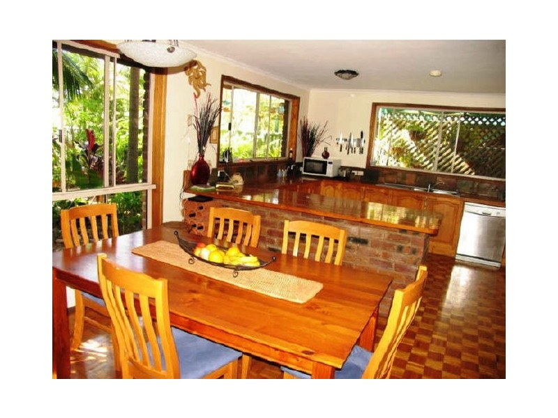 17 Young Street, Wooloweyah NSW 2464