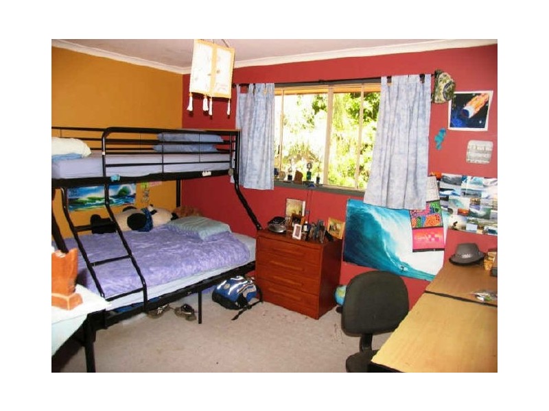 17 Young Street, Wooloweyah NSW 2464