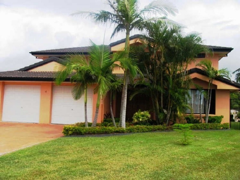 12 Nabilla Court, Yamba NSW 2464