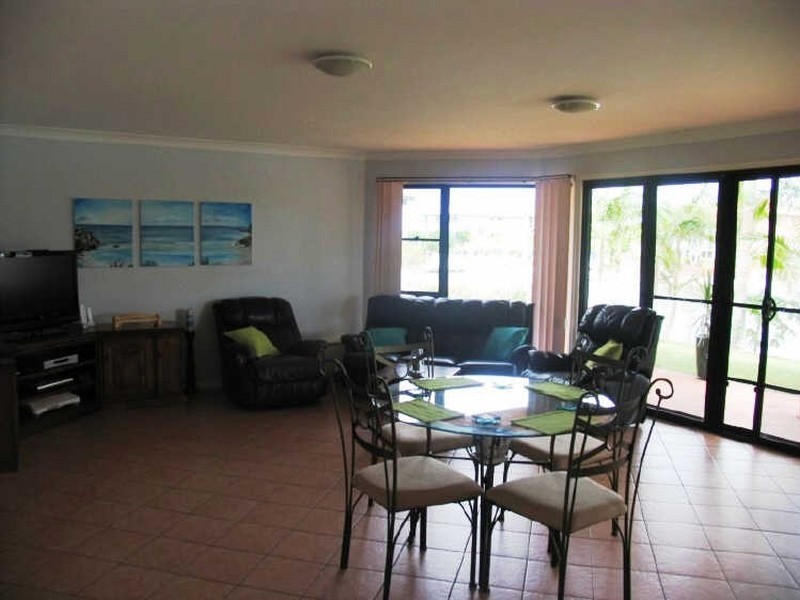 12 Nabilla Court, Yamba NSW 2464