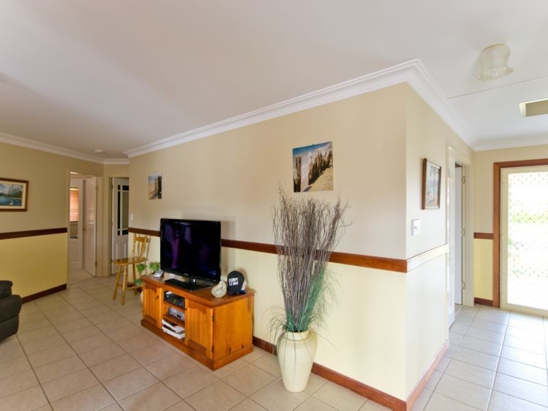 2 Barellan Avenue, Yamba NSW 2464