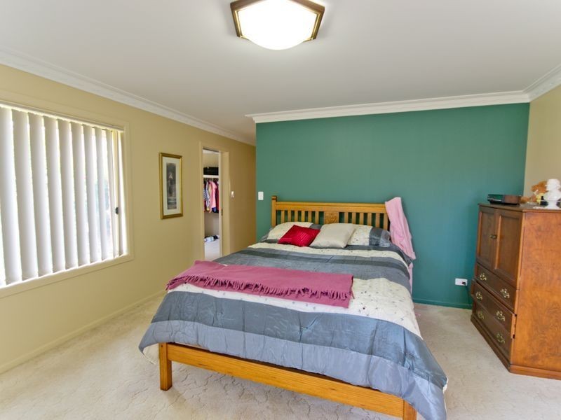 2 Barellan Avenue, Yamba NSW 2464