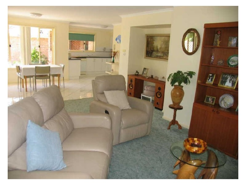 2/5 Edgewater Close, Yamba NSW 2464